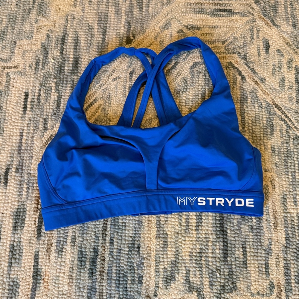 Lululemon Women’s My Stryde  Blue Sport Bra Size Medium